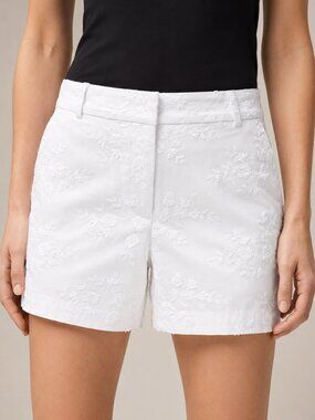 LOFT Riviera Shorts in Floral Eyelet - Curvy - Size 12 - NWT